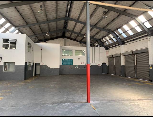 1,710M² FACTORY TO LET IN AIRPORT INDUSTRIA